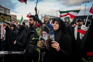 لحظه تحویل سال ۱۴۰۵ - میدان انقلاب