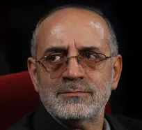 شهادت رهبر امتحان الهی برای ماست
