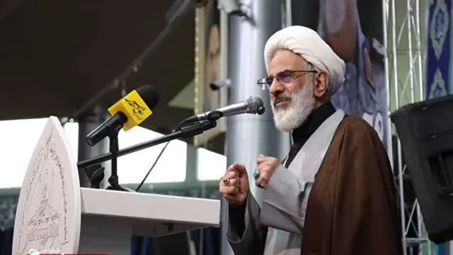 مذاکره‌کنندگان از موضع برنده با دشمن سخن بگویند/ خطرناک ترین حیله دشمن مخدوش کردن «اتحاد مقدس» است