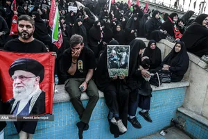 مراسم وداع با رهبر شهید انقلاب حضرت آیت الله سیدعلی خامنه&zwnj;ای (ره) و خانواده ایشان