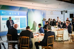 نشست &laquo;ایجاد نظامات ملی و بین&zwnj;المللی شاخص&zwnj;های قیمتی نفت خام و حوزه انرژی؛ از عدم شفافیت تا اتکاپذیری&raquo; در رویداد بین المللی &laquo;هفته انرژی روسیه&raquo; 