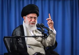 در الگوی حکمرانی امام شهید خامنه‌ای، فرهنگ پایه حرکت سیاسی و اجتماعی است