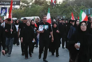 دانشگاهیان و فناوران، راه علم و اقتدار را ادامه می‌دهند