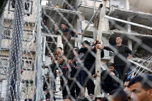 حملات هوایی رژیم صهیونیستی به اردوگاه آوارگان غزه و منطقه خان&zwnj;یونس 