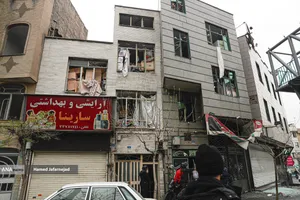 حمله هوایی جنگنده&zwnj;های اسرائیلی_آمریکایی به خیابان پیروزی تهران