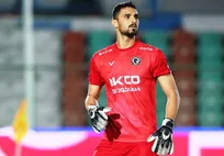 اعتراض-بی-موقع-گوهری-را-در-پیکان-سکو-نشین-کرد-تصمیم-قاطع-دقیقی-برای-مبارزه-با-بی-انضباطی