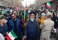 مردم-در-۲۲-بهمن-نشان-دادند-تهدید-و-ارعاب-دشمن-بر-اراده-ملت-ایران-بی‌اثر-است