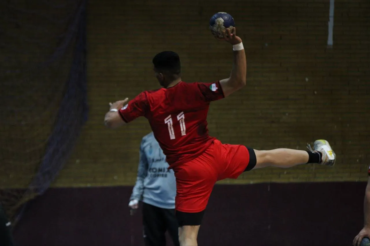 هفته چهاردهم لیگ برتر هندبال | استقلال همچنان در صدر/ مس کرمان با یک‌ امتیاز کمتر در تعقیب آبی پوشان کازرون