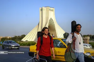 کنسرت علی قمصری در میدان آزادی