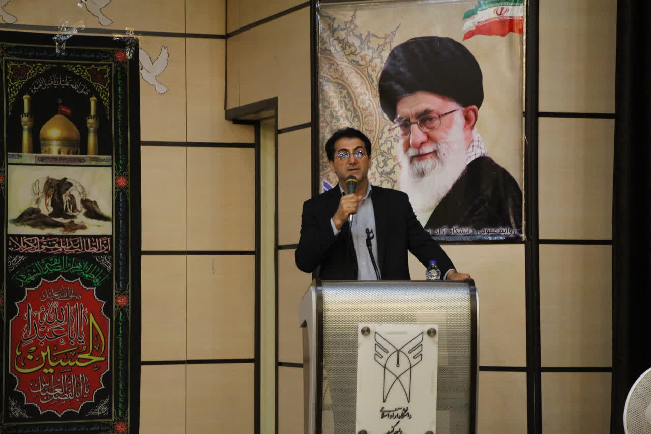 قطار دانشگاه آزاد گنبدکاووس بر ریل سند تحول و تعالی/دانشگاه آزاد محور تحول علمی و فرهنگی منطقه است قطار دانشگاه آزاد گنبدکاووس بر ریل سند تحول و تعالی/دانشگاه آزاد محور تحول علمی و فرهنگی منطقه است