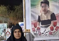 میراث پسری که هم خادمِ مسجد بود و هم حافظِ حیا/ روایت مادر شهید مدرسه شجره طیبه از جنایت آمریکایی صهیونی