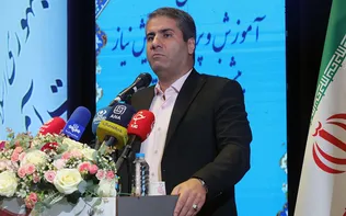 تنبیه دانش‌آموزان مورد تأیید آموزش و پرورش نیست/ با معلم متخلف برخورد می‌کنیم