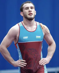 بازگشت قهرمان المپیک و شکست کشتی‌گیر ایرانی در پادوبنی ۱۱؛ برتری سیداکوف مقابل تاکاهاشی و آکژول محموداف برنده نبرد با کوزاکا