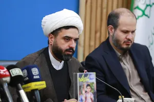 سخنرانی حجت&zwnj;الاسلام علی احدی مدیرکل امور فرهنگ و اجتماعی ایرانیان خارج از کشور در مراسم رونمایی از پوستر مسابقه بین&zwnj;المللی نقاشی &laquo;سورنا&raquo; با موضوع &laquo;ایران از نگاه کودکان ایرانی داخل و خارج از کشور&raquo;