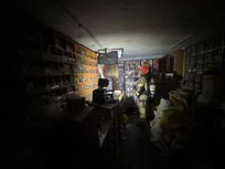 آتش‌سوزی در خیابان سعدی؛ نجات ۸۵ نفر از هتل مجاور توسط آتش‌نشانان+ فیلم