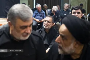 سردار علی&zwnj;محمد نائینی سخنگوی سپاه پاسداران در مراسم چهلم شهادت حاج محمدسعید ایزدی(حاج رمضان)