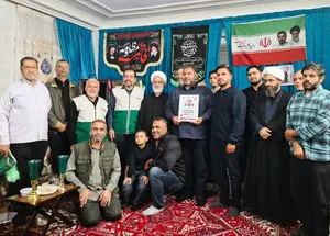 تکریم خانواده شهید علی خدادادی 