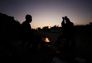 حملات هوایی رژیم صهیونیستی به اردوگاه آوارگان غزه و منطقه خان&zwnj;یونس 