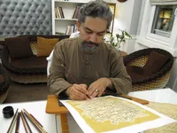 خوشنویسی به دانش اقتصادی نیاز دارد/چطور این هنر را از رکود خارج کنیم