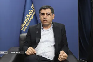 &laquo;علیرضا زارعی&raquo; استاد نمونه دانشکده ریاضی دانشگاه شریف در جنگ رمضان