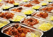 اقتصاد در مقابل عشق به امام حسین معنایی ندارد