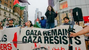 تداوم تظاهرات در کشورهای جهان در محکومیت سیاست گرسنگی دادن به مردم غزه