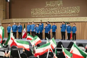 دیدار دانش&zwnj;آموزان و دانشجویان با رهبر معظم انقلاب