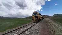 عملیات اجرایی احداث خطوط صنعتی و تجاری مراکز جدید بار در شبکه ریلی کشور آغاز شد