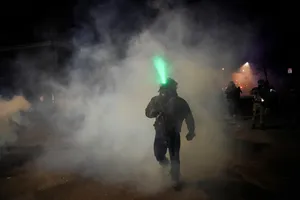 سرکوب معترضان و حوادث مرگبار در مینیاپولیس و دیگر ایالات متحده آمریکا توسط پلیس