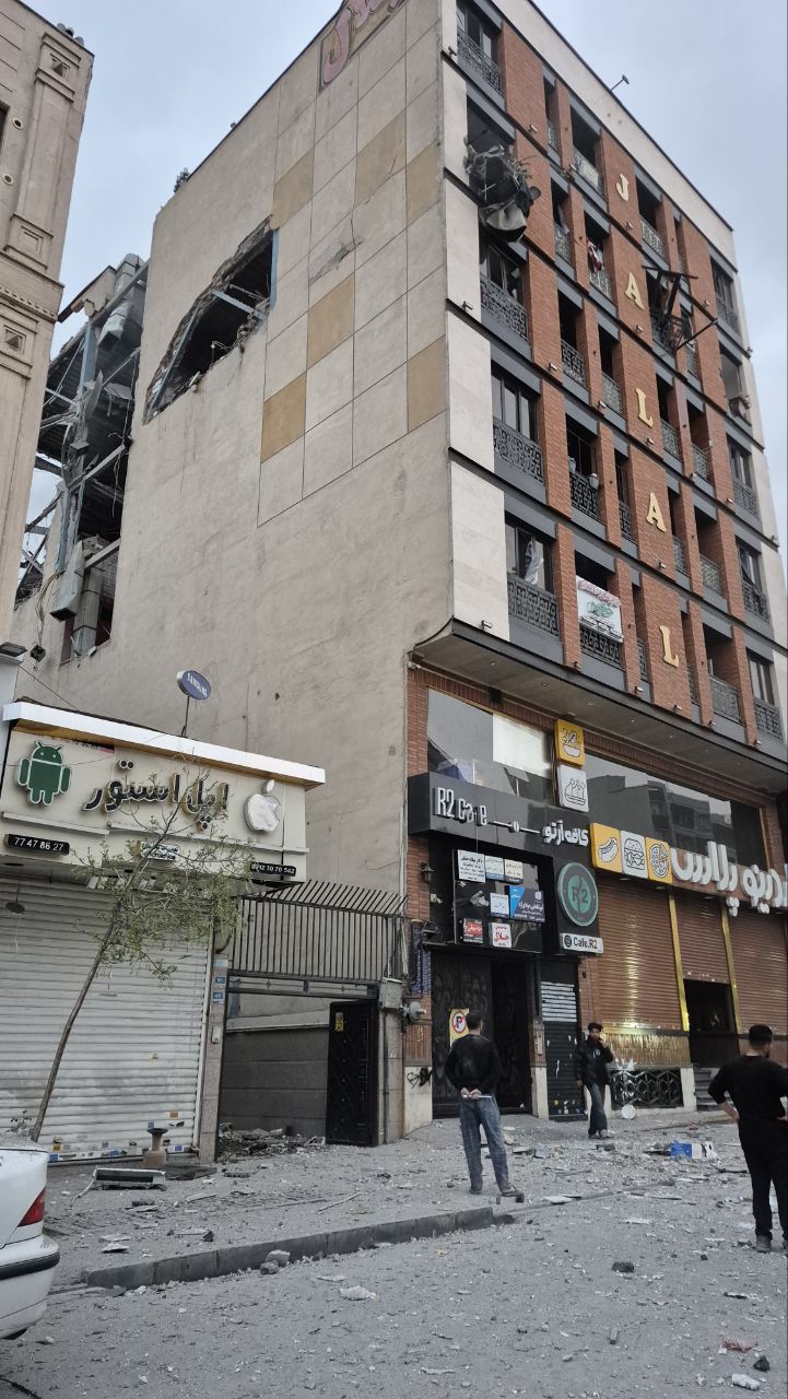 حمله آمریکایی-صهیونی به قلب محله‌های مسکونی تهران؛ پروژه تضعیف روحیه مردم آغاز شد