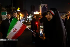 مراسم عزاداری در سوگ رهبر شهید انقلاب - میدان هفت تیر
