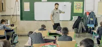 صدور احکام جدید ارتقاء رتبه بیش از ۱۸۵ هزار معلم؛ پرداخت با حقوق اسفند