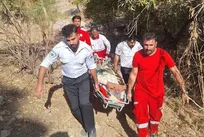 ۷ کشته و ۶ مصدوم بر اثر سقوط ون به دره در محور هراز/ عملیات انتقال مصدومان و فوتی‌ها ادامه دارد