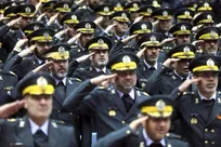 دیدار فرماندهان و کارکنان نیروهای هوایی با رییس ستاد کل نیروهای مسلح