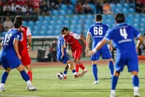 عزیزیان: پرسپولیس در بازی‌های بزرگ نباید بازنده باشد/ هواداران فوتبال تدافعی را نمی‌پسندند