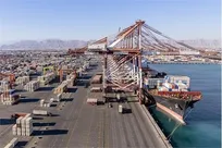 اختصاص  ۳۰۰ لیتر گازوئیل تشویقی برای تسریع حمل کالا از بنادر/ اولویت حمل خوراک دام و طیور است