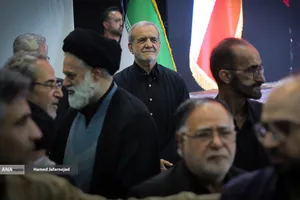 مراسم چهلم &laquo;رهبر شهید انقلاب&raquo; در تهران