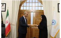 تفاهم‌نامه راه‌اندازی ۹ کتابخانه سیار امضا شد