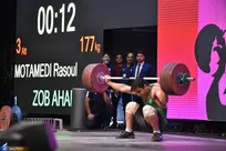 مجوز شروع تمرینات وزنه‌برداری برای معتمدی