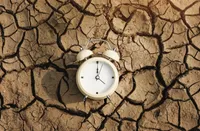 زمان: ماهیت گذشتن از قبل و رسیدن به بعد