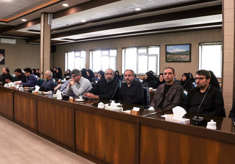 تجلیل رئیس سازمان بسیج اساتید از سرپرست و مسئول بسیج اساتید دانشگاه آزاد اردبیل