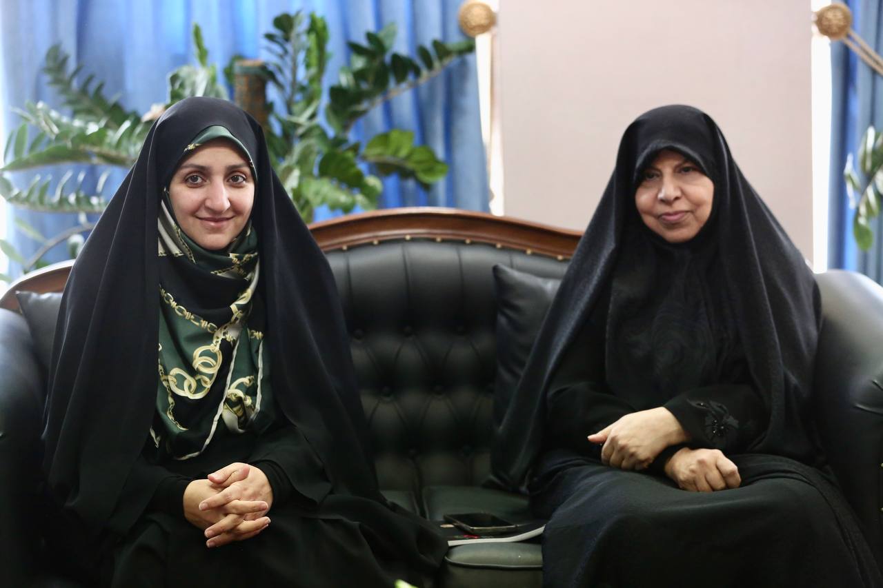 رویکرد انقلاب اسلامی مسئولیت اجتماعی زن را در قبال نظام اسلامی به منصه ظهور می‌رساند + فیلم