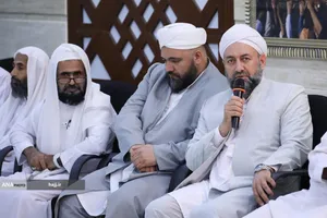 دیدار صمیمانه علمای اهل سنت با سرپرست حجاج ایرانی در مکه