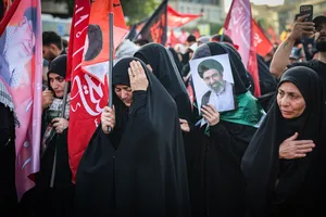 تشییع پیکر مطهر آقای شهید ایران و خانواده ایشان -۱
