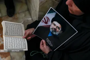 مراسم احیای شب بیست و یکم ماه مبارک رمضان