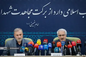 جمشید نظمی معاون رئیس بنیاد شهید و یعقوب سلیمانی معاون فرهنگی و آموزشی و مسئول کمیته فرهنگی