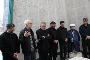 رئیس دانشگاه آزاد اسلامی گنبدکاووس: مردم در حمایت از رزمندگان اسلام در کف خیابان‌ها باشند