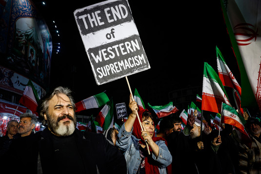 اجتماع مردمی در حمایت از رزمندگان اسلام - میدان ولیعصر (عج)