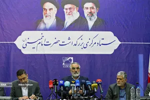 نشست خبری محمدعلی انصاری دبیر ستاد مرکزی بزرگداشت امام خمینی(ره)