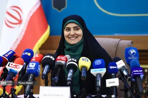 فرزانه صادق، وزیر راه و شهرسازی 